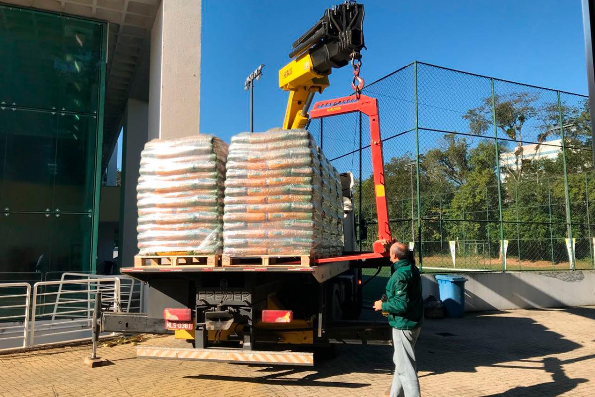 Como funciona a logística para transporte de pellets?